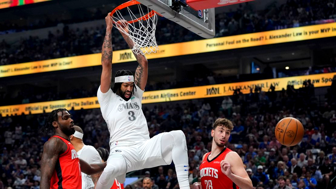 Report: Anthony Davis Expected To Miss Multiple Weeks For Rehab On ...