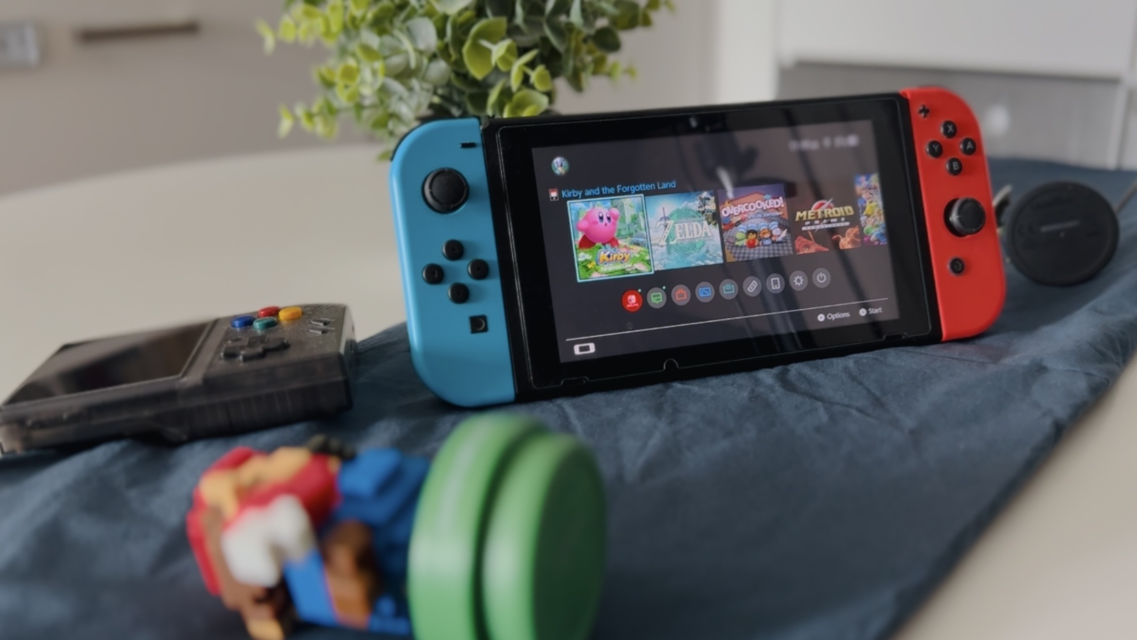I Went Back to My OG Switch in 2026 – Pixel Swish