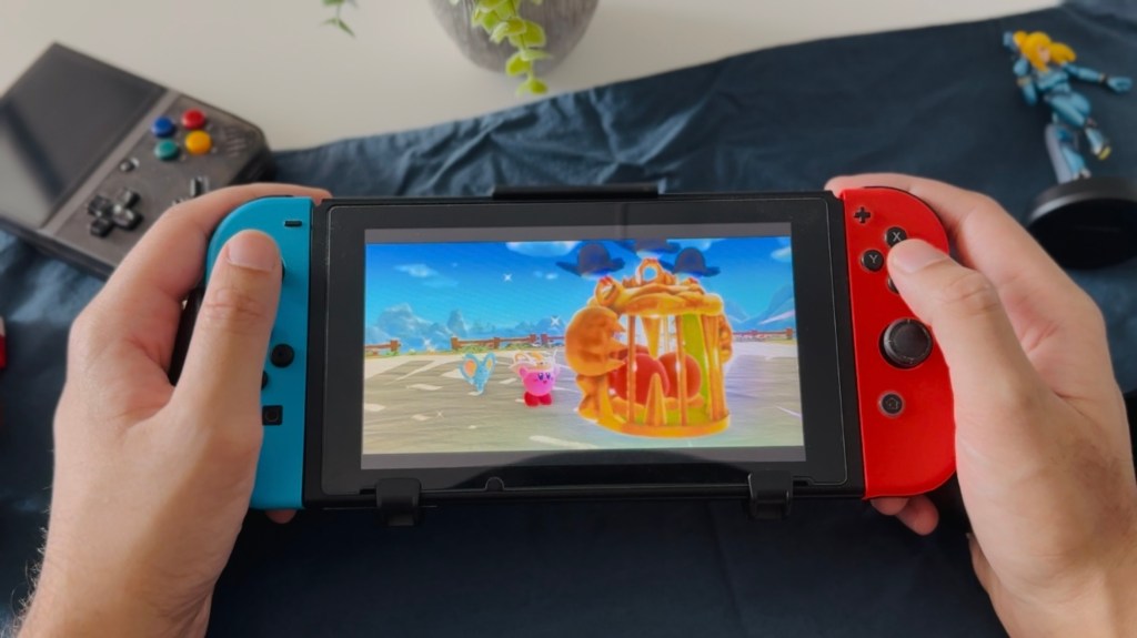 Kirby and the Forgotten Land on Nintendo Switch. 